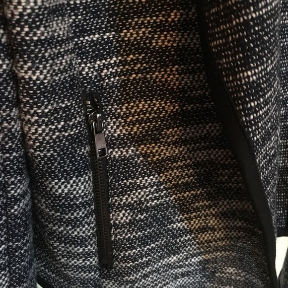 Open-Front Jacket - Picture 4 of 5